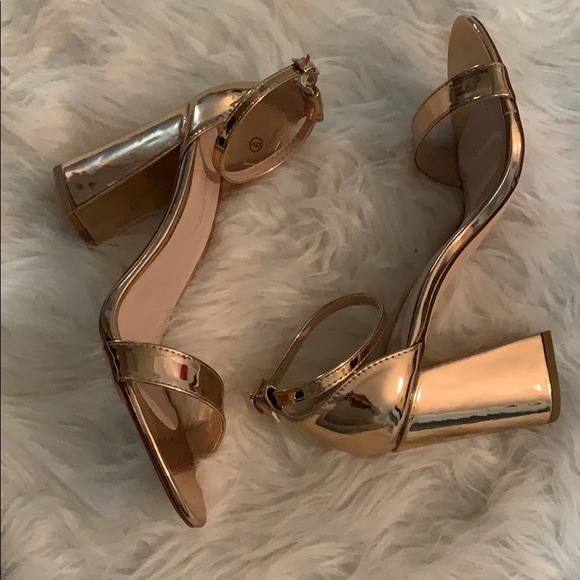 "Bounce" Rose Gold Block Heels - Picture 2 of 6